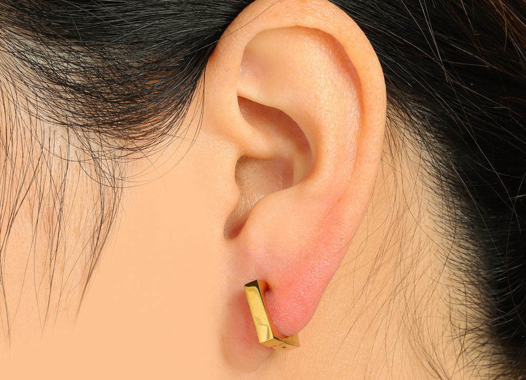 MJ101147 Clip  Earring - Stainless Steel - Square Earring -  Gold Tone Vacuum Plating - DOMEDBAZAAR