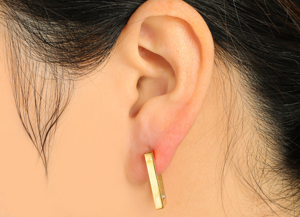 MJ101141 Clip Earring - Stainless Steel - Rectangle Earring -  Gold Tone Vacuum Plating - DOMEDBAZAAR
