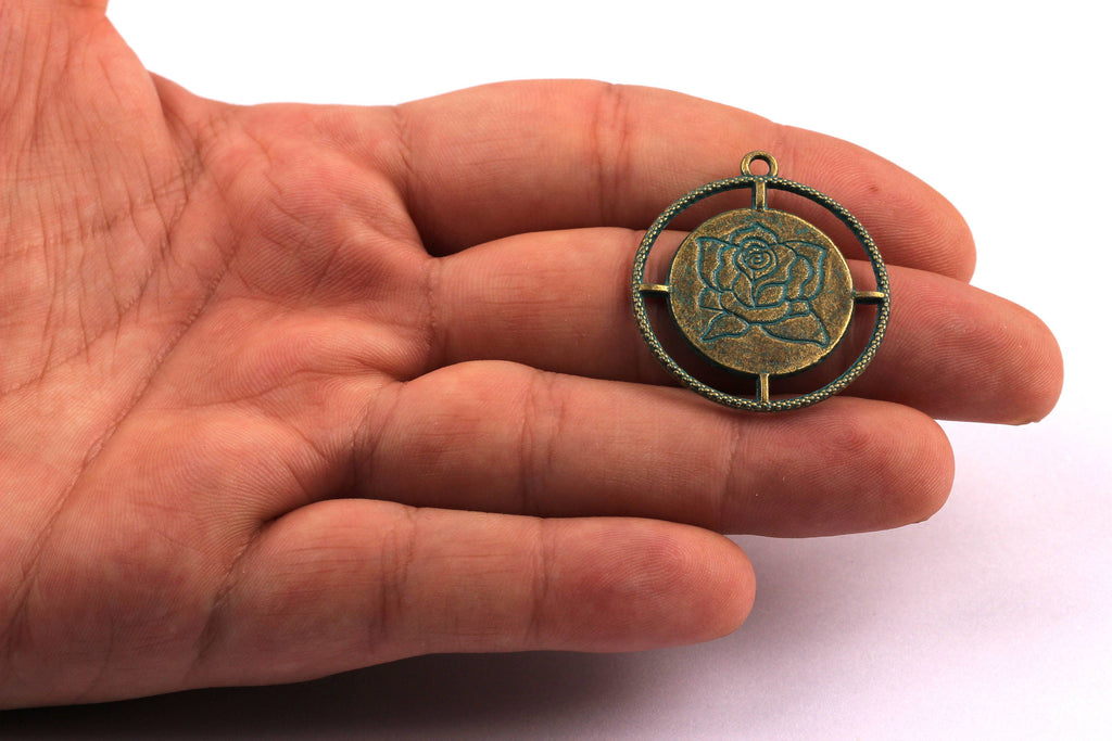 Faux Patina Pendant - Medal Shaped - Alloy Charms - Antique Bronze Tone Necklace - Zinc Alloy Beads - Jewelry Supplies - 30x30x1.7mm ZZ1076 - DOMEDBAZAAR