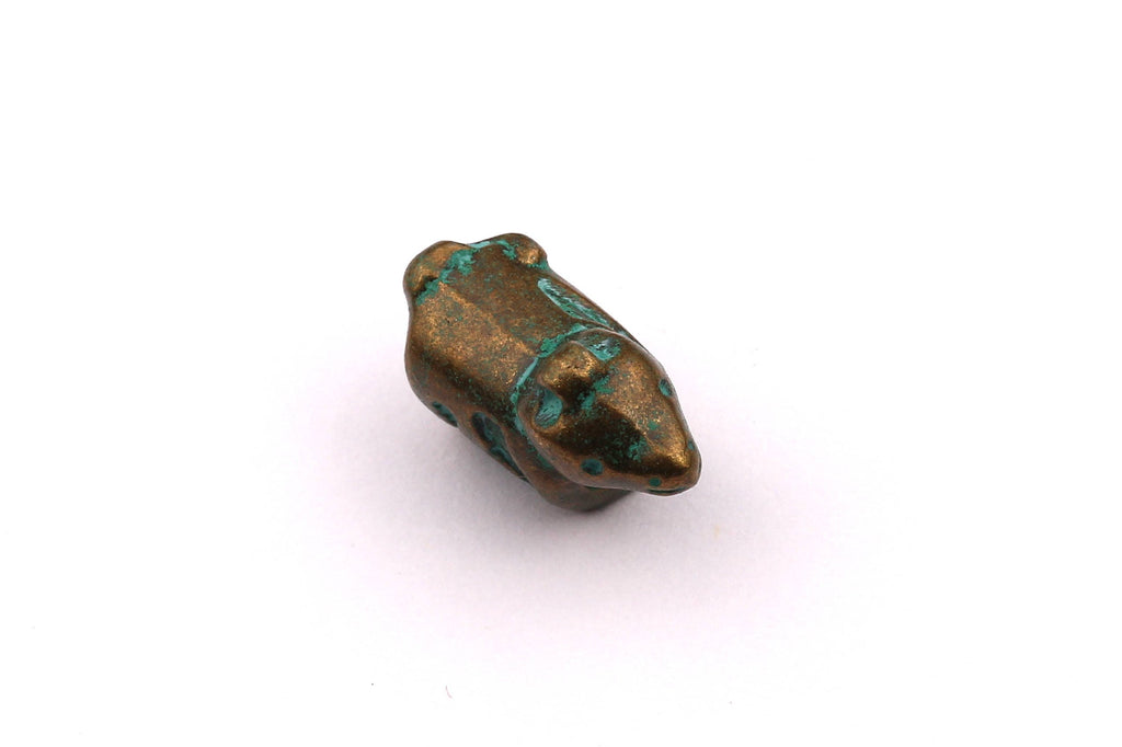Faux Patina Beads - Dog Shaped - Alloy Charms - Antique Bronze Tone Necklace - Zinc Alloy Pendant - Jewelry Supplies - 17x8mm ZZ1108 - DOMEDBAZAAR
