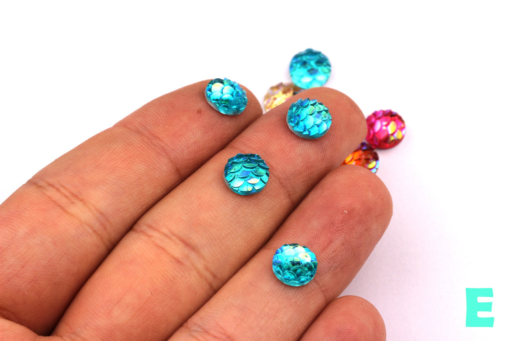 Mermaid Cabochons - Iridescent Fishscale Cabochons - Blue Cabochons - Fish Scale - Jewelry Supplies - 8mm - CB1001E - DOMEDBAZAAR