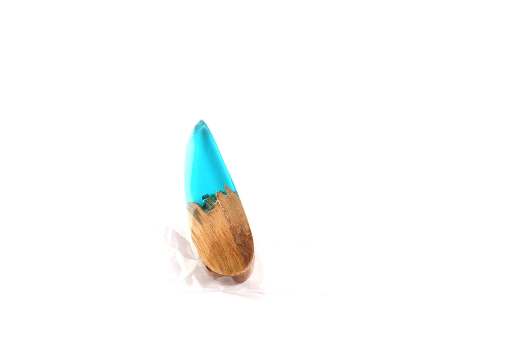 Griding Glue Oak Bark Wood Pendant - Oak Bark Griding Glue - Blue Griding Glue Pendant - 51.1x15.5x7.18mm - BB1042A - DOMEDBAZAAR