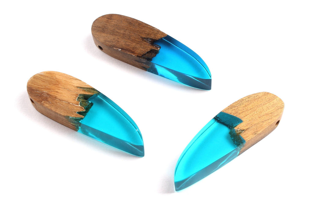Griding Glue Oak Bark Wood Pendant - Oak Bark Griding Glue - Turquoise Griding Glue Pendant - 51.1x15.5x7.18mm - BB1042B - DOMEDBAZAAR