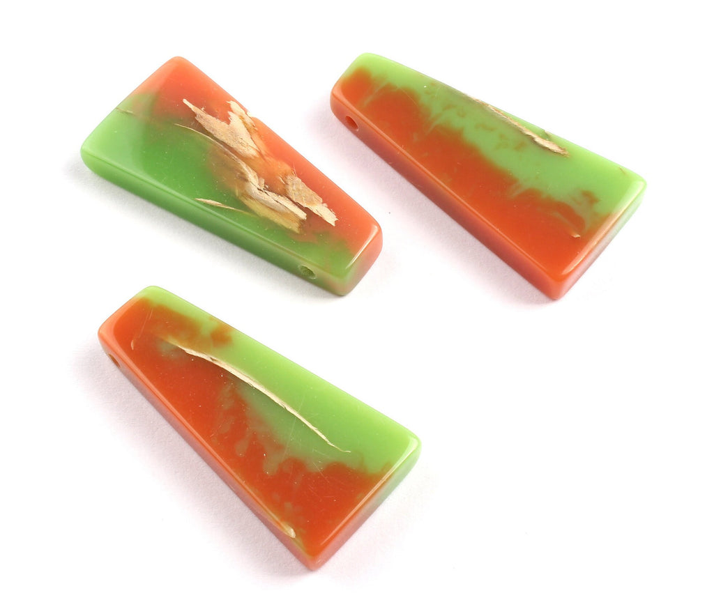 Epoxy Oak Bark Wood Pendant - Oak Bark Epoxy - Green and Orange Mix Epoxy Pendant -46.1x21.6x6.76mm - BB1041B - DOMEDBAZAAR