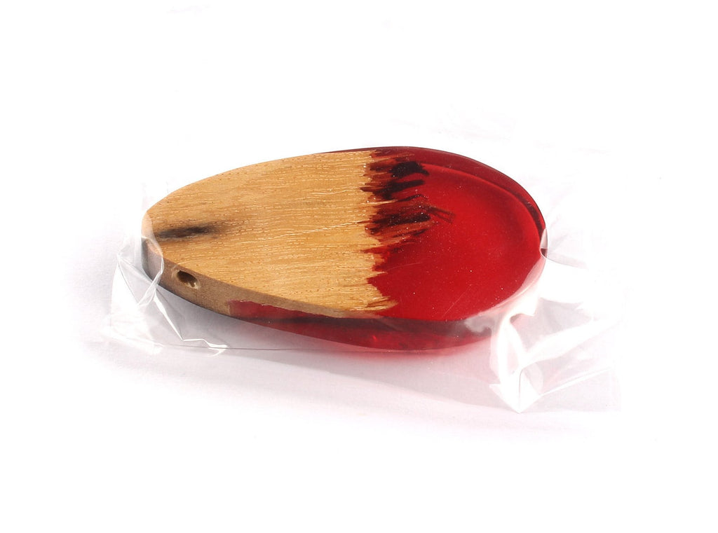 Griding Glue Oak Bark Wood Pendant - Oak Bark Griding Glue - Red Griding Glue Pendant - 38.3x20.2x6.81mm - BB1045A - DOMEDBAZAAR