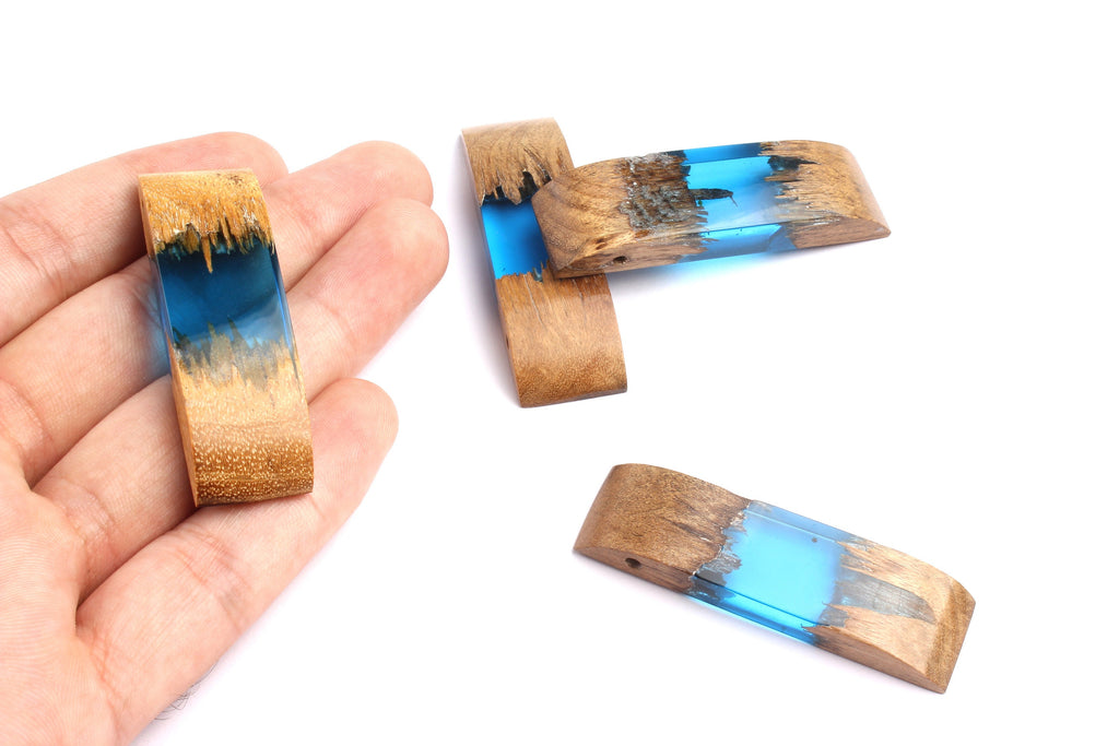 Griding Glue Oak Bark Wood Pendant - Blue  Oak Bark Griding Glue - Griding Glue Pendant - 56.2x16.7x8.07mm - BB1049B - DOMEDBAZAAR