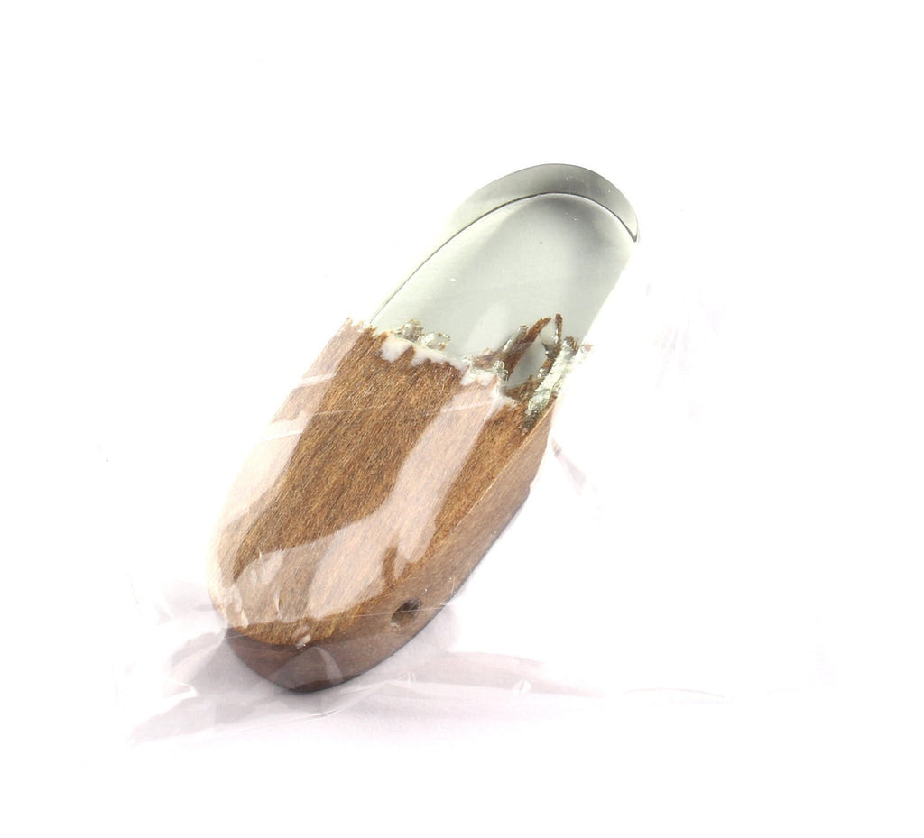 Griding Glue Oak Bark Wood Pendant - Oak Bark Griding Glue - Smoked Color Griding Glue Pendant - 44.1x16.3x8.33mm - BB1044B - DOMEDBAZAAR