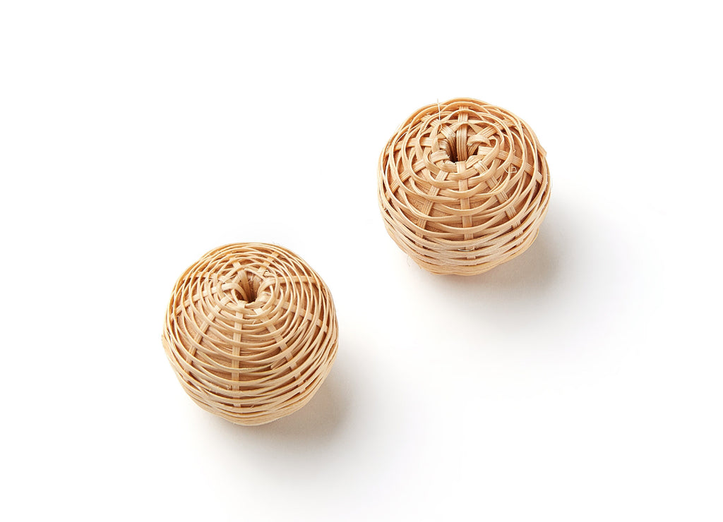 Handwoven Paper Rope Earrings - Ball Shaped Paper Rope Pendant - Wooden Straw Earring - Jewelery Handmade - 27x27xmm - RT1071 - DOMEDBAZAAR