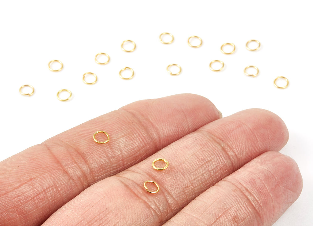 Brass Open Jump Rings - 4x0.5mm - Gold Tone Plated - Brass Open Jump Rings - Jewelry Supplies - PP1578G - DOMEDBAZAAR