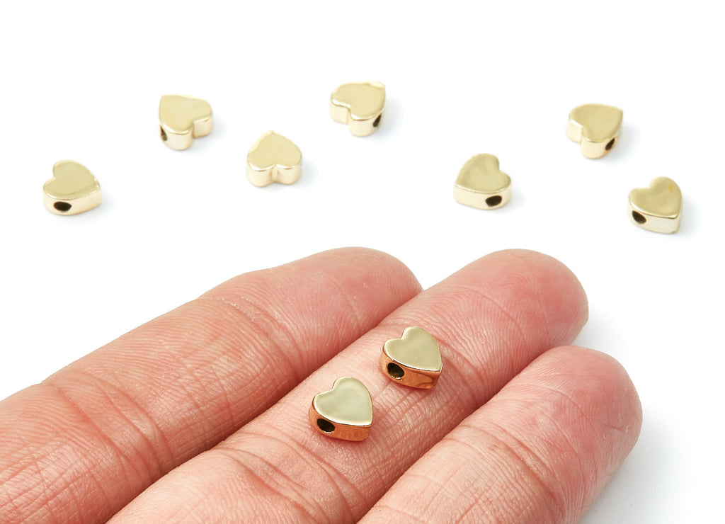 Heart Shaped Charms - Zinc Alloy Earring Finding - Gold Tone - Alloy Pendant for Necklace - 7,1x3,3mm - ZZ1186G - DOMEDBAZAAR