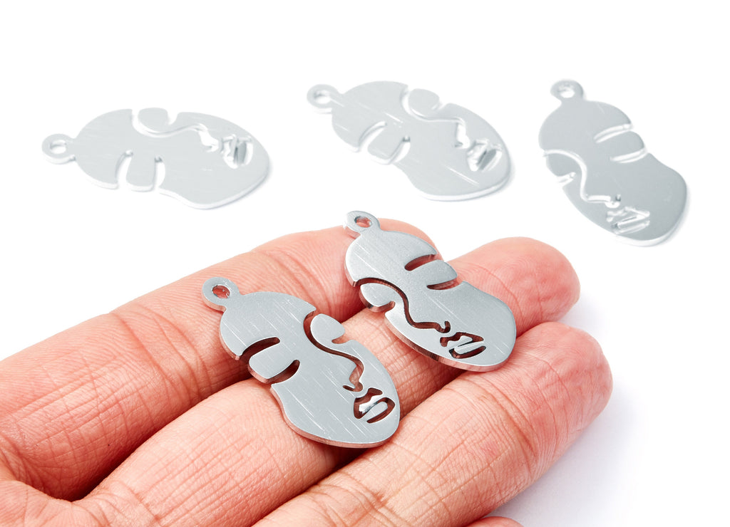 Aluminum Charms - Face Shaped Earrings - Anodized Aluminium Charms - Silver Tone - 33,65x17,15x1,3mm - AA1139B - DOMEDBAZAAR