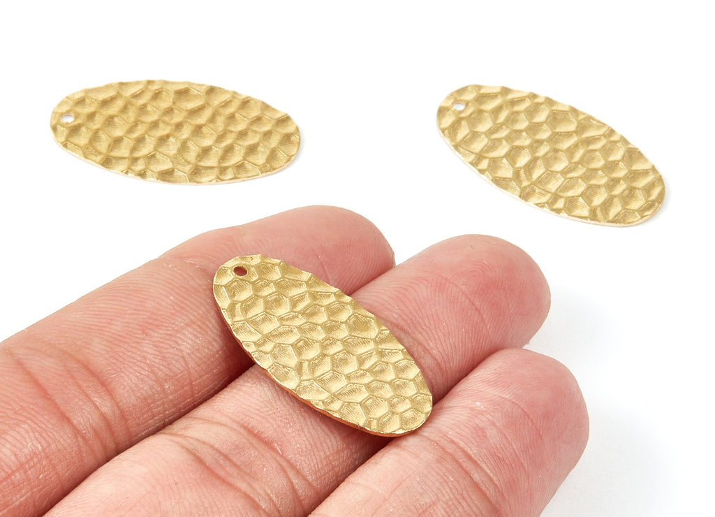 Brass Hammered Oval Charms - Hammered Oval Stamping Blanks Raw Brass Pendant - Jewelry Supplies - 29,5x15,3x0,64mm - PP1924 - DOMEDBAZAAR
