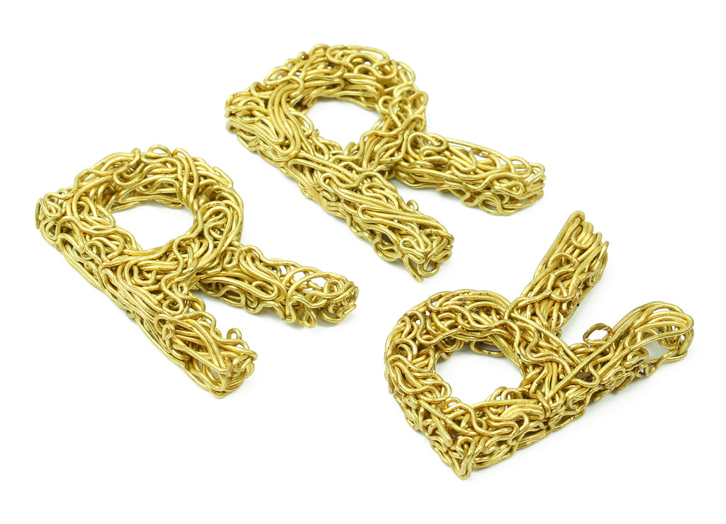 Brass R letter Pendant - Raw Brass Hammered Wire Letter R Alphabets Charms - Jewelry Supplies - 27.97x17.63x4.33mm - PP2936 - DOMEDBAZAAR