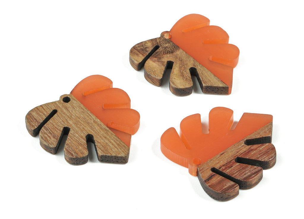 Epoxy Redwood Monstera Charm - Epoxy Resin Wood Leaf Pendant -  Redwood and Resin Necklace - Jewelry Supplies - 30.45x28.25x3.83mm - BB1094A - DOMEDBAZAAR