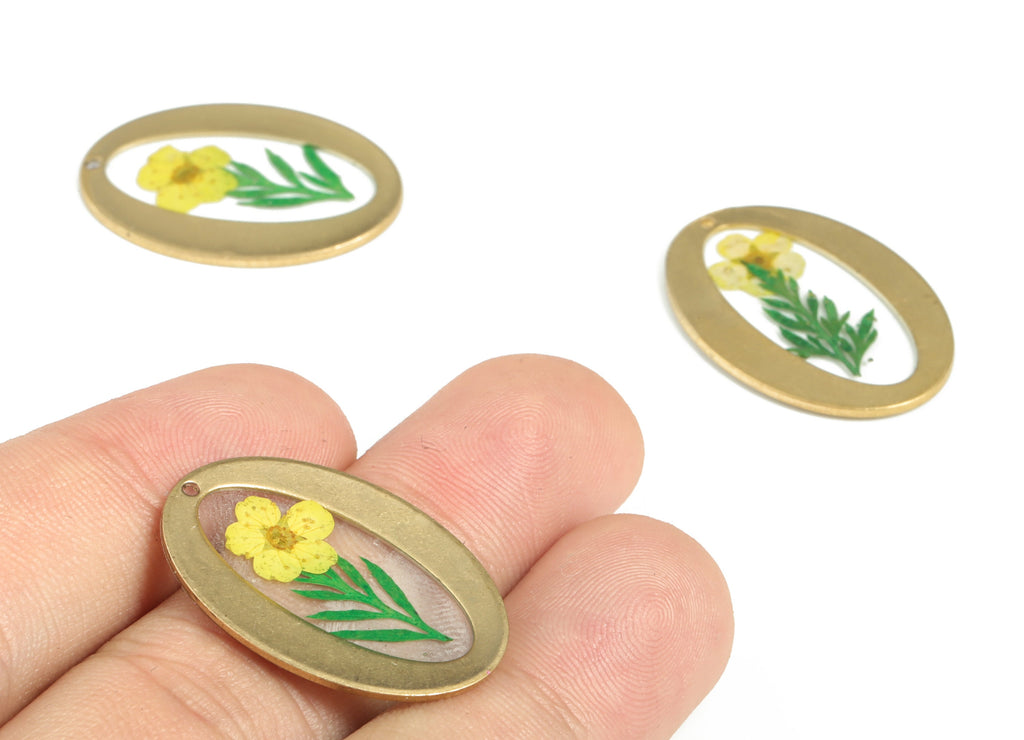 Resin Oval Earring Charms - Resin Real Yellow Flower Pendant - Raw Brass Oval Charm – Jewelry Making Supplies - 28.13x20.06x1.63mm - RC1146 - DOMEDBAZAAR