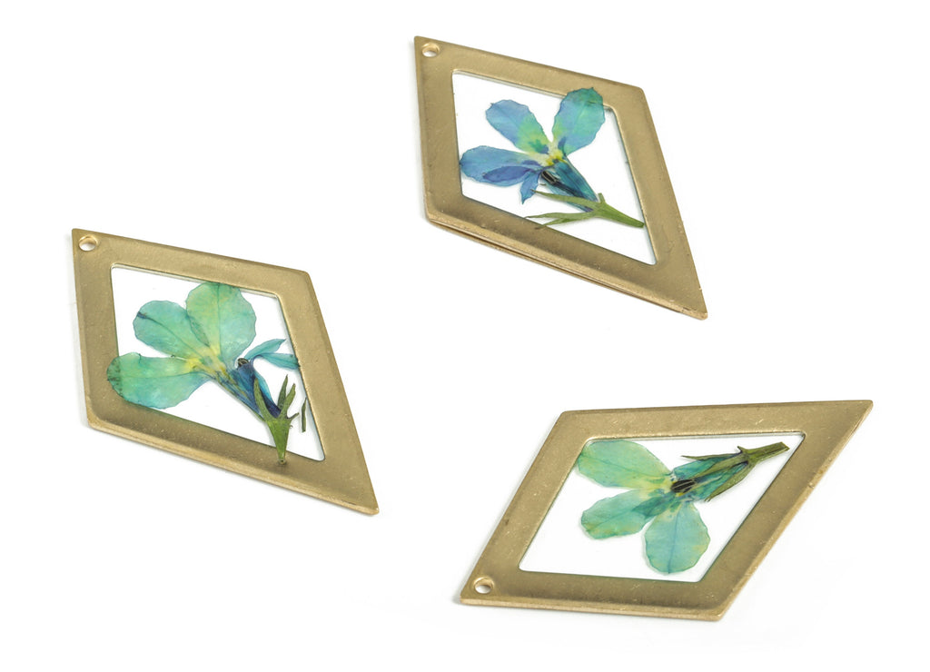 Resin Diamond Earring Charms - Resin Real Flower Pendant – Circle Raw Brass – Resin Jewelry Supplies - 41.42x24.63x1.43mm - RC1156 - DOMEDBAZAAR
