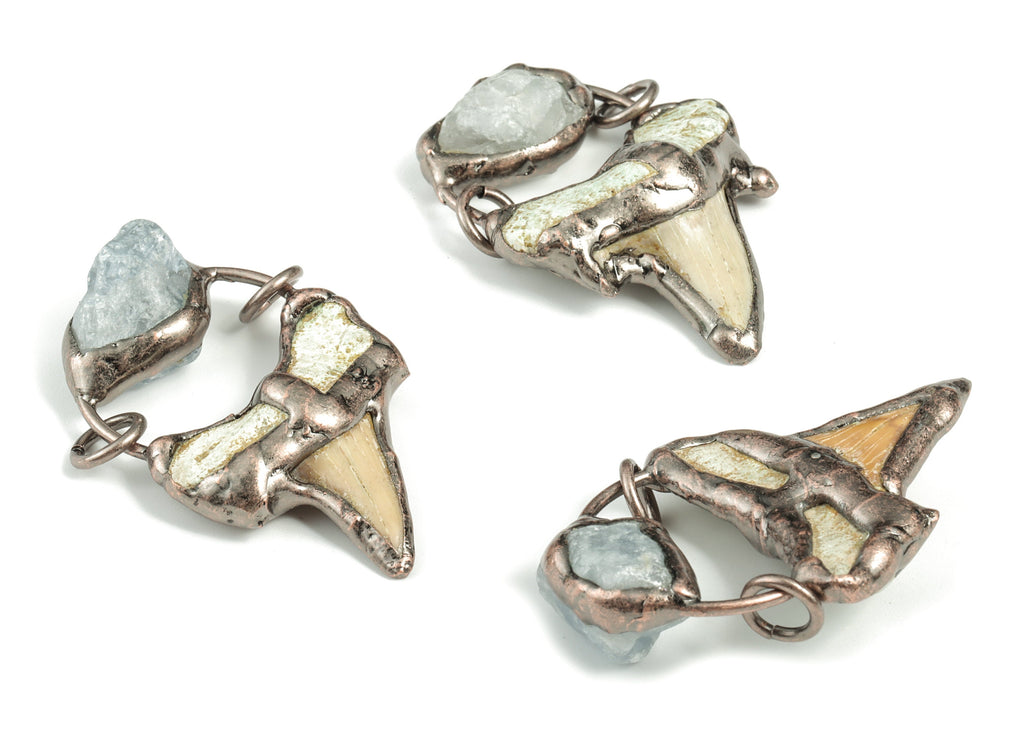 Celestite Jewelry Earring Charms – White Crystal - Bird Peak Pendant - Jewelry Making Supplies –Average Size - 64.02x28.67x12.17m - NS1320 - DOMEDBAZAAR