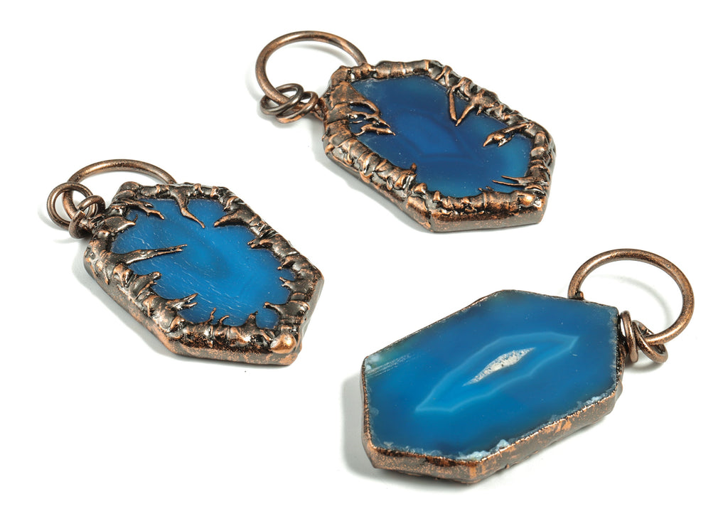 Hexagon Blue Agate Crystals - Raw Blue Agate - Blue Agate Gemstone Jewelry  – Jewelry Making - Average Size - 71.68 × 34.75 × 7.0mm - NS1372 - DOMEDBAZAAR
