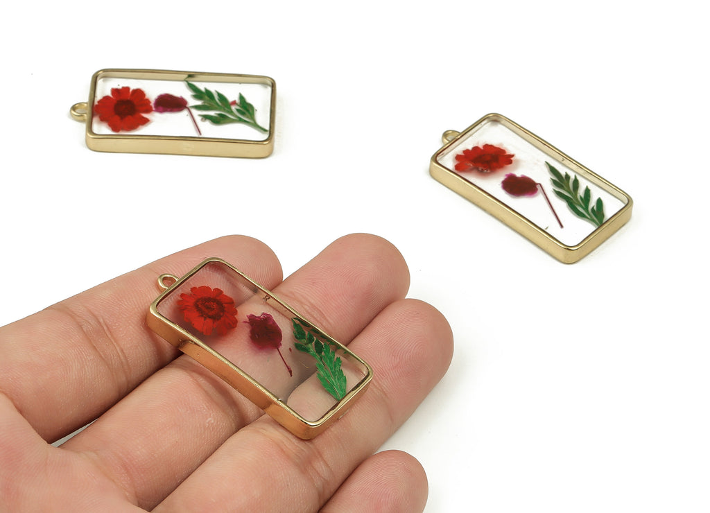 Epoxy Resin Rectangle Real Flower Charms - Crinkle Chrysanthemum&Lack Pout Leaf Pendant - Gold Tone Plated Alloy - 40.24x20.6x4.2mm - ZZ1876 - DOMEDBAZAAR