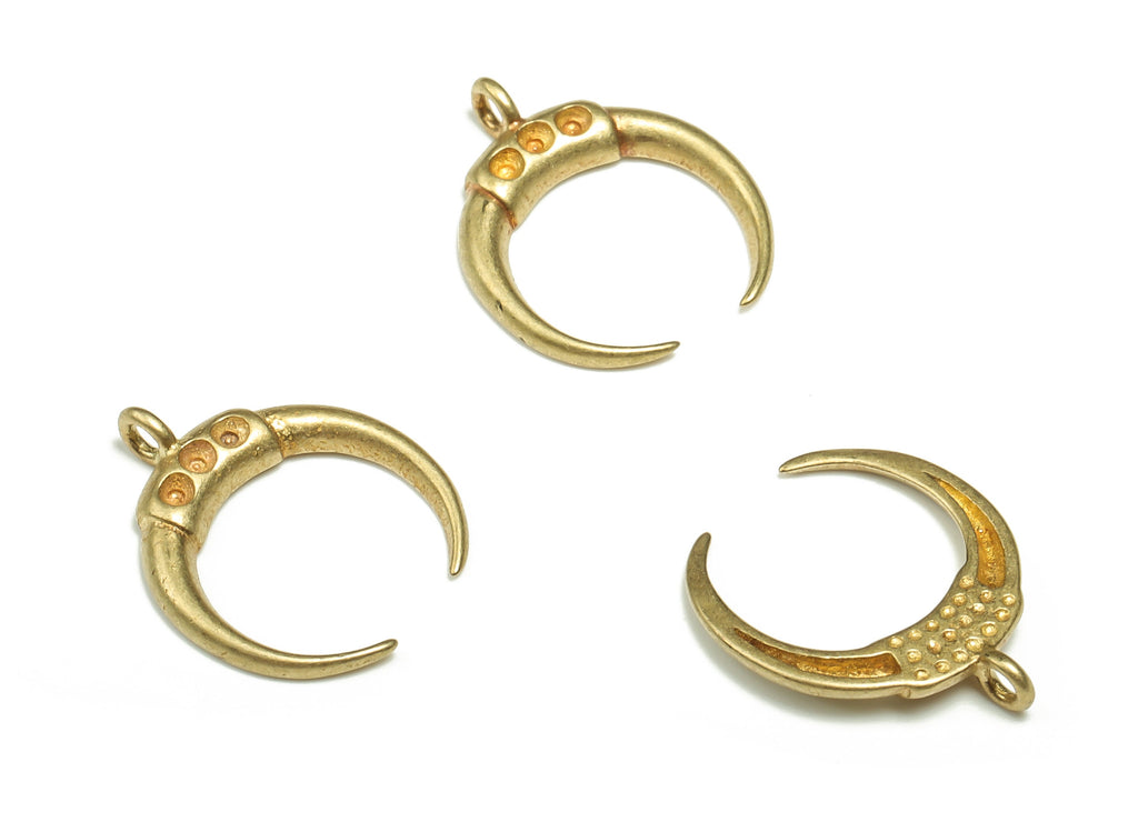 Brass Crescent Earring Charms - Raw Brass Moon Pendant - Earring Finding - Jewelry Making Supplies - 12.77x10.88x2.36mm - PP4555 - DOMEDBAZAAR