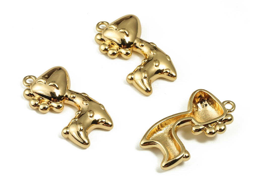 Brass Giraffe Earring Charms - Gold Giraffe Pendant - 18K Real Gold Plated Brass - Jewelry Making Supplies - 23.02x12.19x4.69mm - RGP4010 - DOMEDBAZAAR