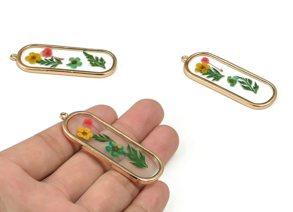 Epoxy Resin Oval Real Flower Charms - Narcissu&Babysbreath - Back Pout Leaf Pendant - Gold Tone Plated Alloy - 59.64x21.56x3.11mm - ZZ1850 - DOMEDBAZAAR