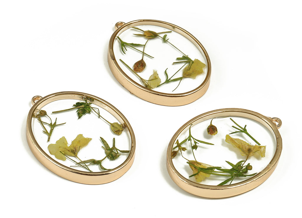 Epoxy Resin Oval Real Flower Earring Charms - Epoxy Resin Kasumi Grass Pendant - Gold Tone Plated Alloy - 40.96x30.11x4.64mm - ZZ1934 - DOMEDBAZAAR