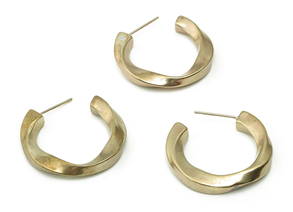 Brass Curled Hoop Earring Post - Raw Brass Geometry Earring Stud - 316 Surgical Stainless Steel Stud - 28.23x24.19x3.41mm - PP4915 - DOMEDBAZAAR