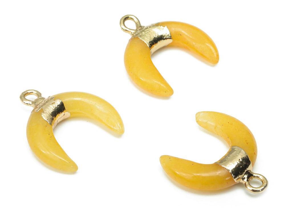 Yellow Jade Ox Horn Charms - Brass Crescent Pendant - Natural Stone - Gold Tone Plated Brass – Jewelry Supplies - 18.98x17.97x5.66mm–NS1686C - DOMEDBAZAAR